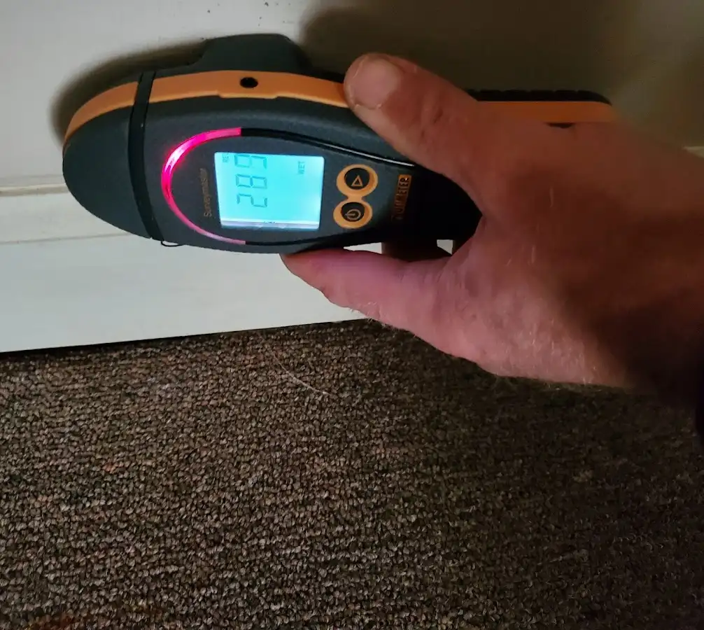 Moisture detection at baseboard during Sewage Cleanup & Sanitation in Sand Springs