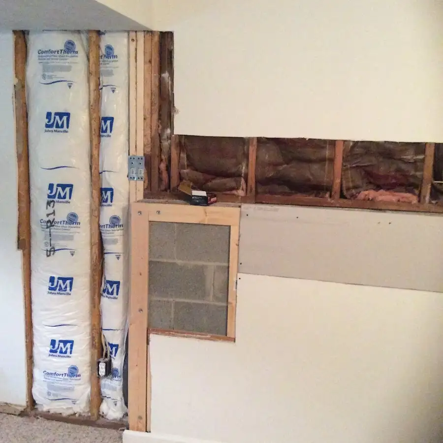 Wall insulation replacement during Structural Drying in Sand Springs